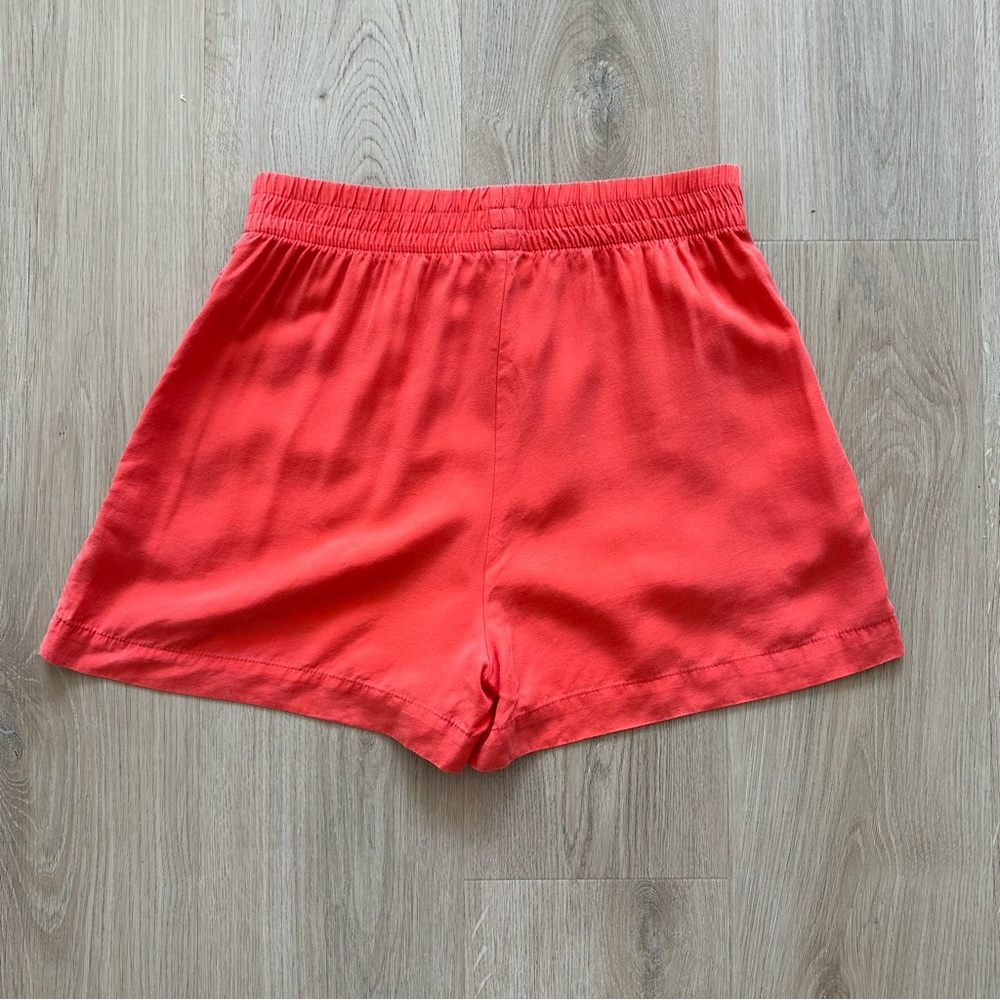 Mango Shorts - Picture 5 of 6